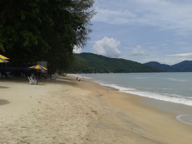 Et Budget Guest House Batu Feringgi Buitenkant foto