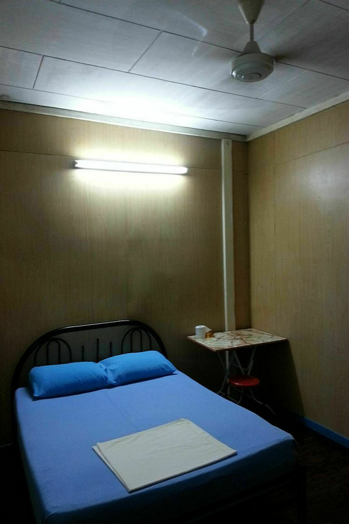 Et Budget Guest House Batu Feringgi Buitenkant foto