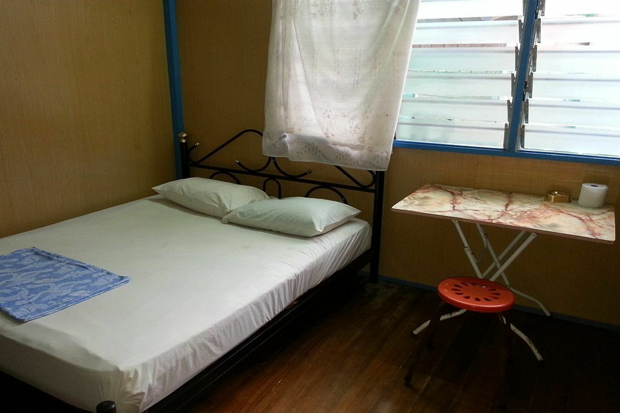 Et Budget Guest House Batu Feringgi Buitenkant foto